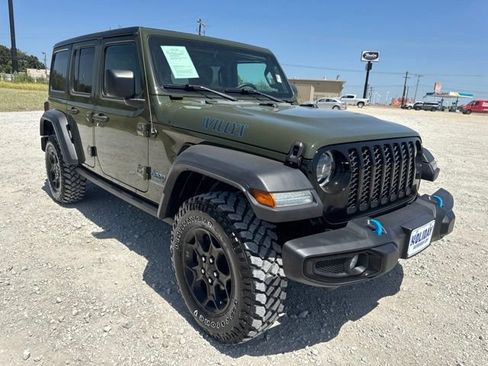 Used 2023 Jeep Wrangler Unlimited AWD/4WD image 7