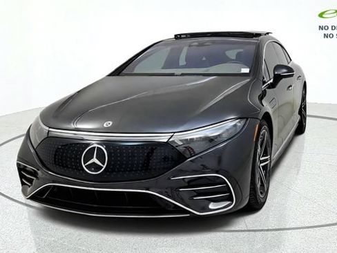 Used 2024 Mercedes-Benz EQS 450+ 4MATIC Sedan image 3