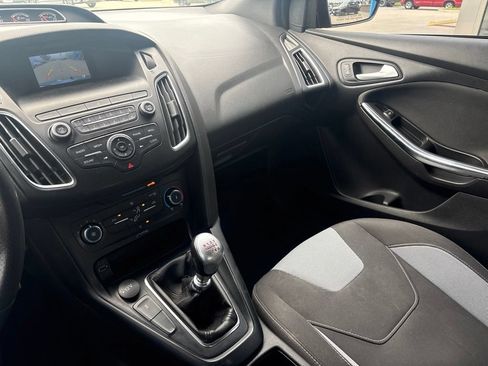 Used 2018 Ford Focus ST FWD image 21