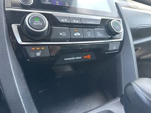 Used 2019 Honda Civic EX image 22