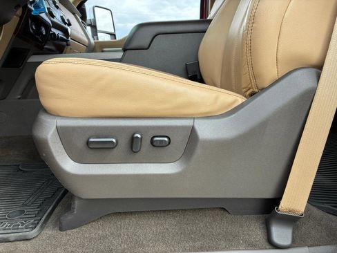 Used 2015 Ford F350 Lariat w/ Lariat Ultimate Package AWD/4WD image 17