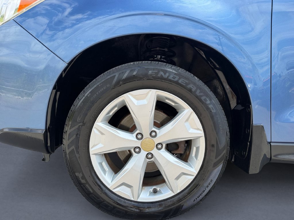 Used 2016 Subaru Forester 2.5i Premium AWD/4WD image 9