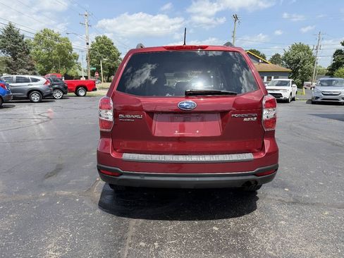 Used 2015 Subaru Forester 2.5i Premium w/ All-Weather Package AWD/4WD image 9