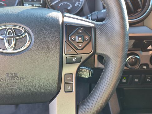 Used 2023 Toyota Tacoma TRD Pro AWD/4WD image 21