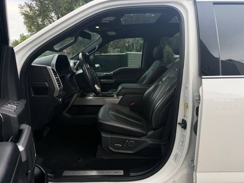 Used 2019 Ford F350 Platinum w/ Platinum Ultimate Package AWD/4WD image 18