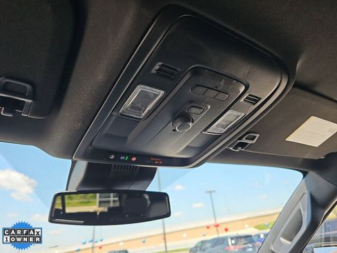 Used 2024 Chevrolet Tahoe LT AWD/4WD image 24