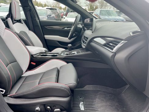 Used 2025 Cadillac CT5 V Blackwing w/ Carbon Fiber 2 Package image 15