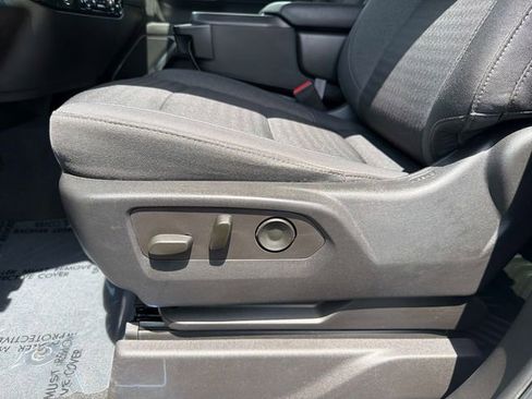 Used 2022 GMC Sierra 1500 SLE image 19