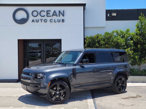 Used 2023 Land Rover Defender 110 V8 AWD/4WD image 2