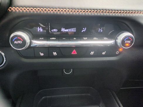 Certified 2025 MAZDA CX-50 2.5 Hybrid w/ Weather Package AWD/4WD image 23