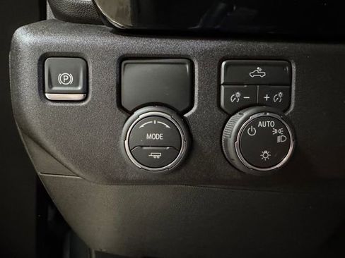 Used 2026 Chevrolet Silverado 1500 LT RWD image 10