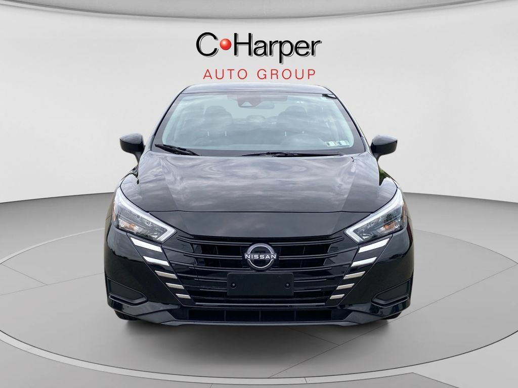 Used 2025 Nissan Versa SV FWD image 8