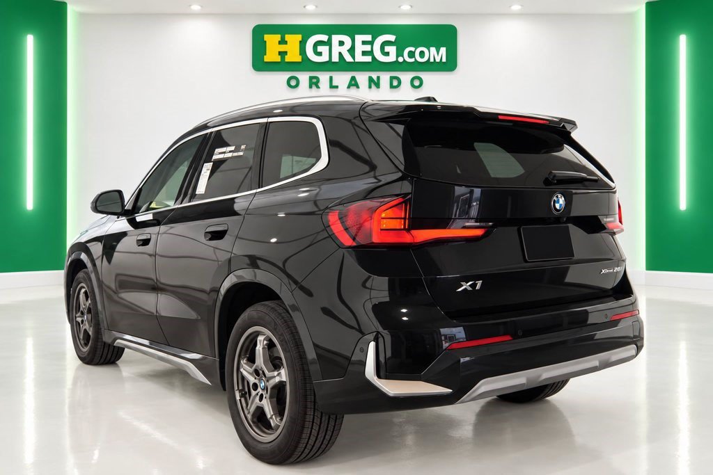 Used 2026 BMW X1 xDrive28i AWD/4WD image 2
