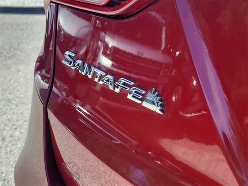 Used 2017 Hyundai Santa Fe Sport image 8