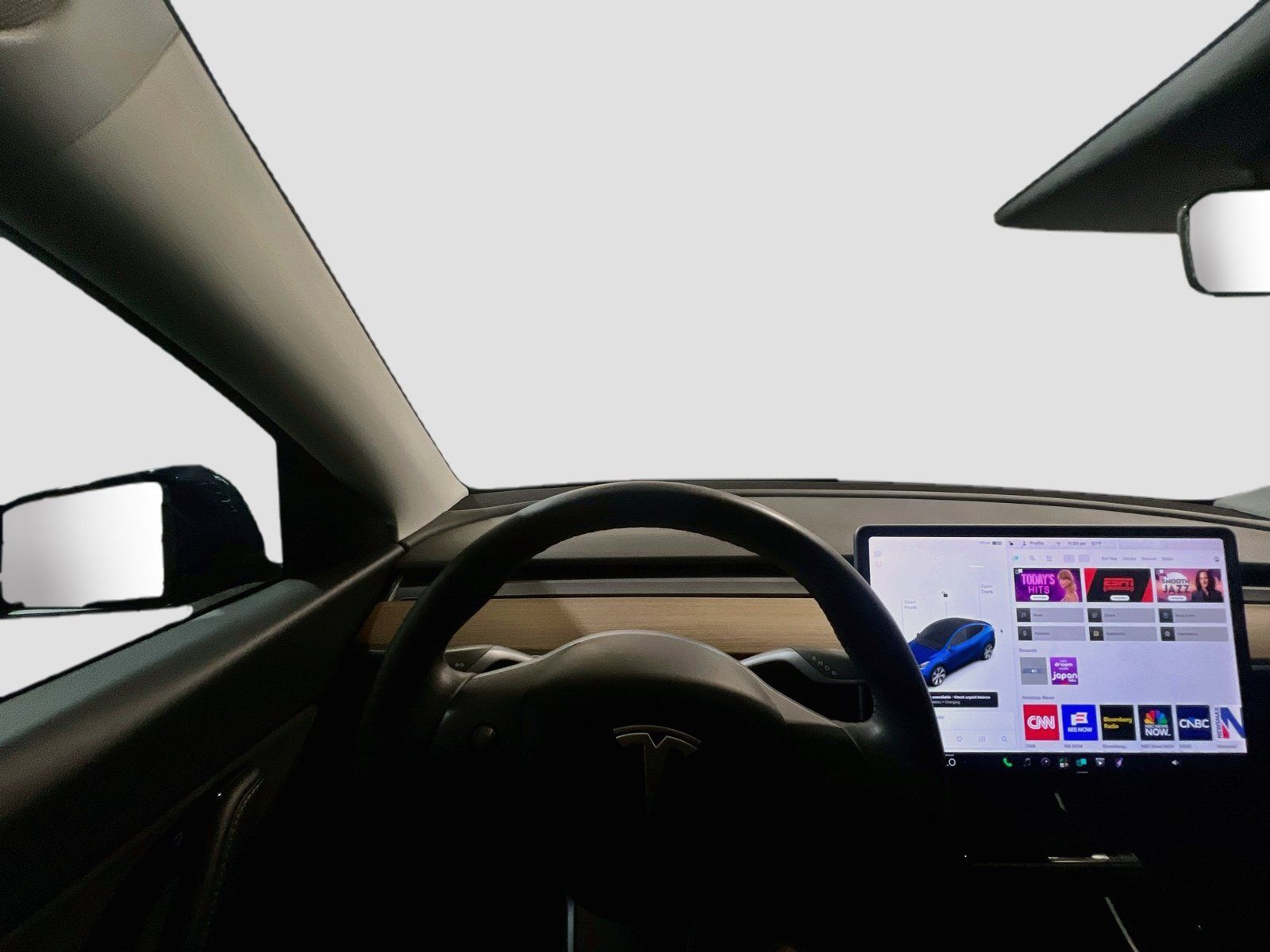 Used 2021 Tesla Model Y Long Range AWD/4WD image 7