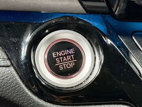 Used 2023 Honda Odyssey Touring image 37