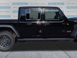 New 2025 Jeep Gladiator Mojave image 4
