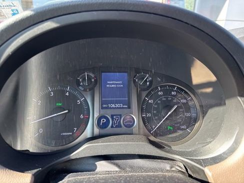 Used 2014 Lexus GX 460 image 17