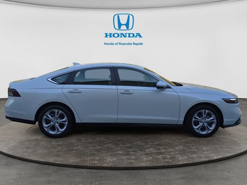 New 2026 Honda Accord LX image 6