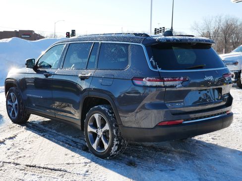 Used 2023 Jeep Grand Cherokee L Limited w/ Luxury Tech Group II image 5
