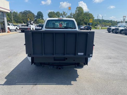 Used 2015 Ford F250 XL w/ Power Equipment Group AWD/4WD image 6