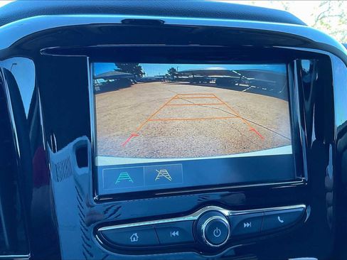 Used 2018 Chevrolet Traverse LS image 25