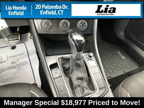 Used 2023 Volkswagen Jetta Sport image 18