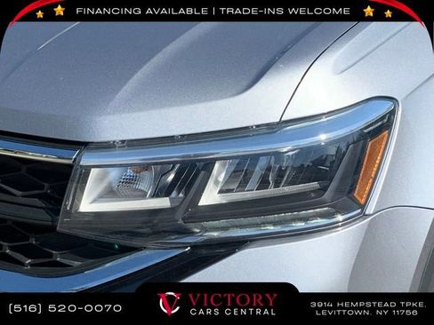 Used 2023 Volkswagen Taos SE image 8