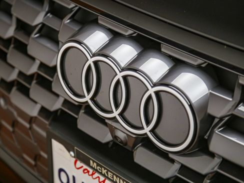 Certified 2025 Audi Q5 Premium w/ Premium Plus AWD/4WD image 9