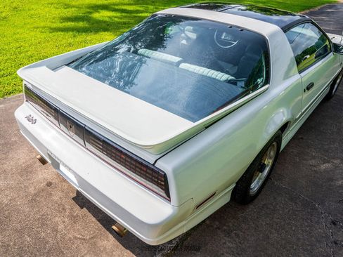 Used 1989 Pontiac Firebird Trans Am image 92