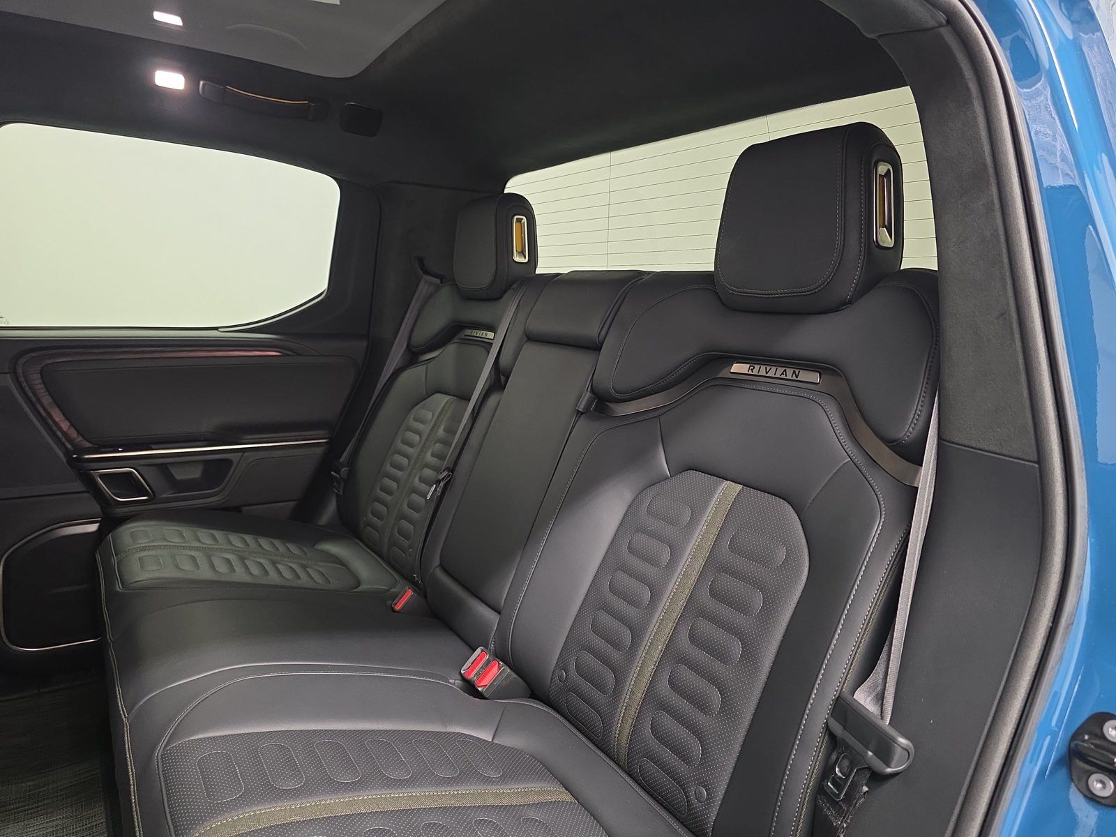 Used 2022 Rivian R1T Launch Edition AWD/4WD image 21