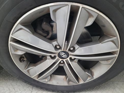 Used 2015 Hyundai Santa Fe Limited w/ Option Group 04 image 31