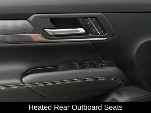 New 2026 GMC Terrain Elevation w/ Elevation Premium Package FWD image 25