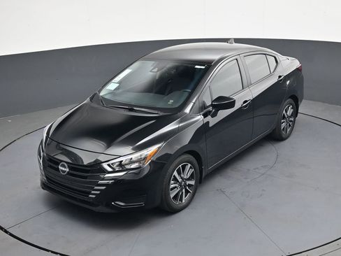 Certified 2025 Nissan Versa SV w/ Trunk Package FWD image 34