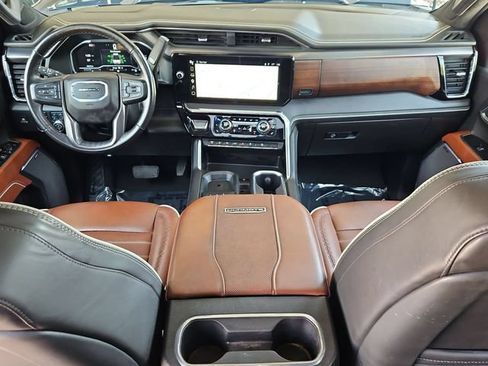 Used 2024 GMC Sierra 2500 Denali Ultimate w/ Max Trailering Package AWD/4WD image 25