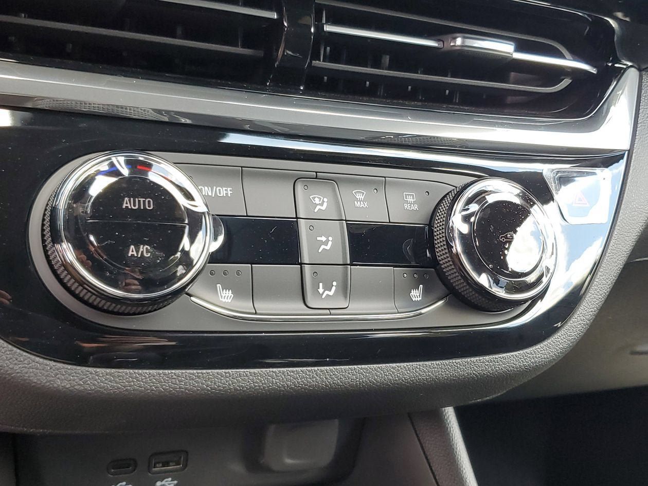 New 2026 Buick Envista Sport Touring w/ Convenience I Package FWD image 22