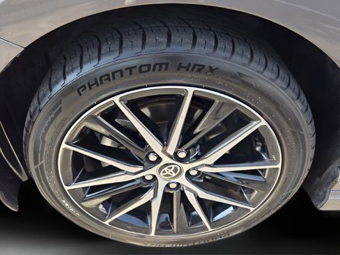 Used 2024 Toyota Camry SE FWD image 28