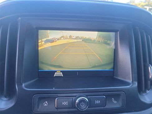 Used 2019 Chevrolet Colorado W/T image 17