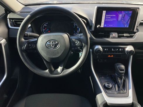 Used 2024 Toyota RAV4 LE image 11