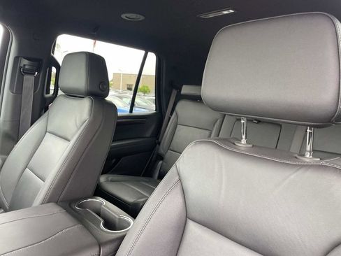 Used 2025 Chevrolet Tahoe LT AWD/4WD image 23
