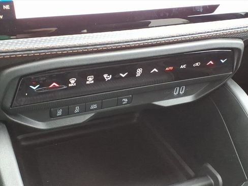 New 2026 Jeep Cherokee Limited AWD/4WD image 30