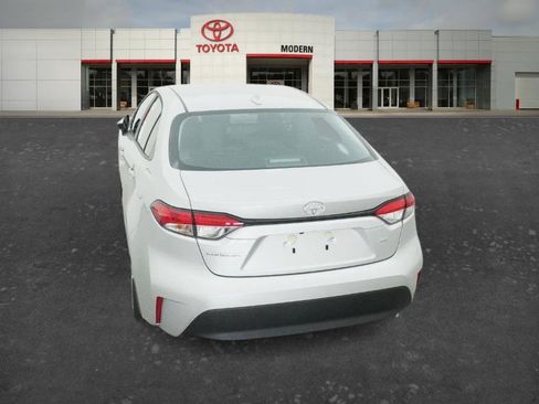 New 2026 Toyota Corolla LE FWD image 15