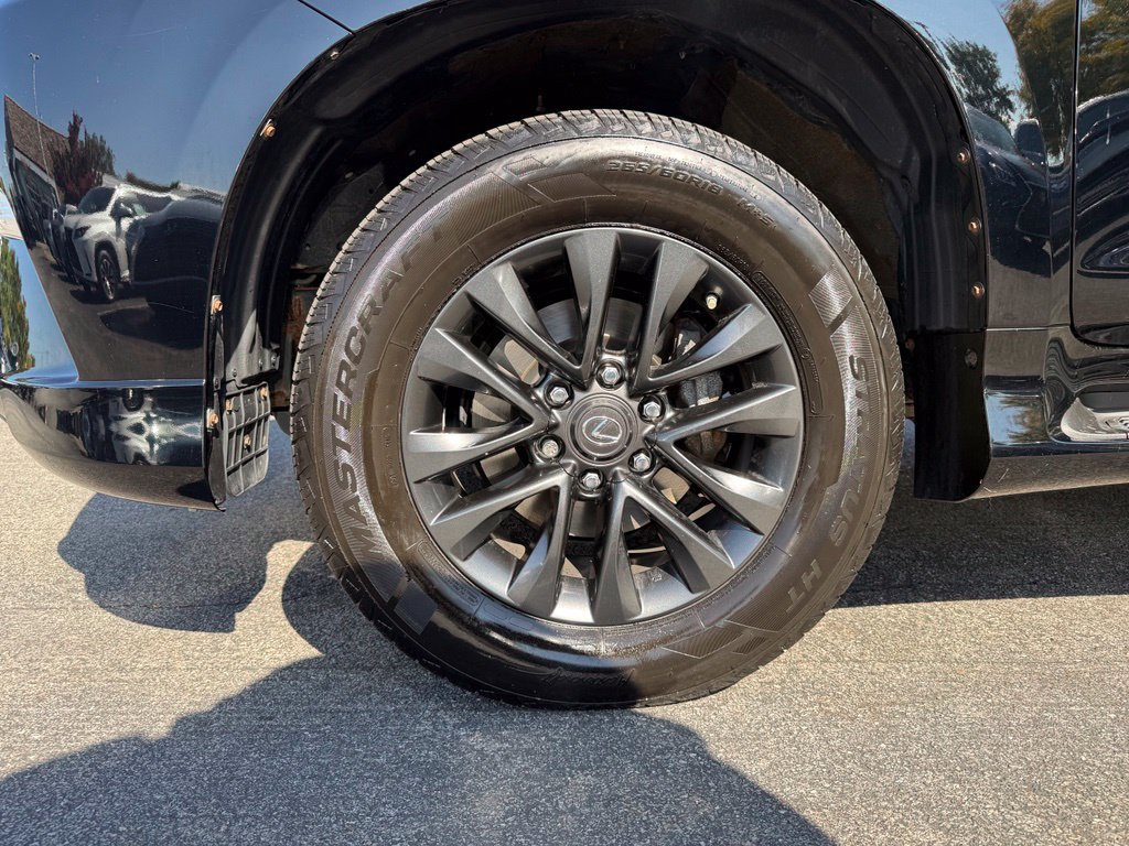 Used 2021 Lexus GX 460 Premium w/ Premium Package AWD/4WD image 28