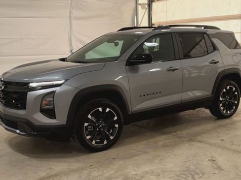 New 2026 Chevrolet Equinox RS w/ Convenience Package III image 4