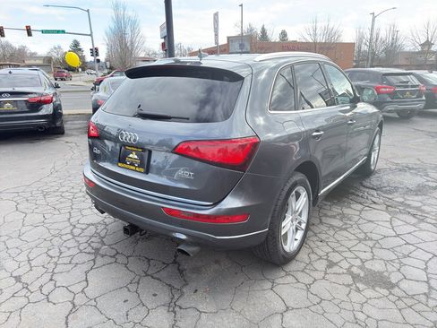 Used 2017 Audi Q5 2.0T Premium Plus w/ Technology Package image 6