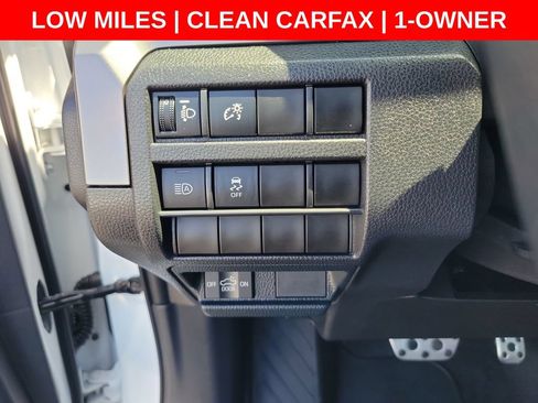 Used 2025 Toyota Tacoma TRD Sport AWD/4WD image 22
