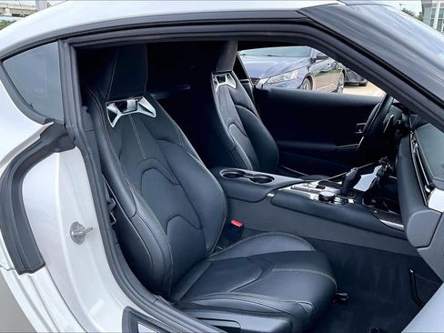 Used 2024 Toyota Supra RWD image 9