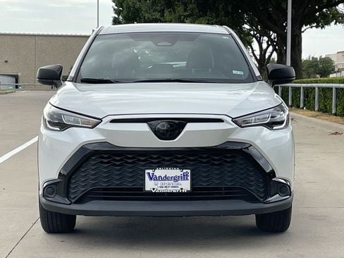Used 2023 Toyota Corolla Cross AWD Hybrid image 7