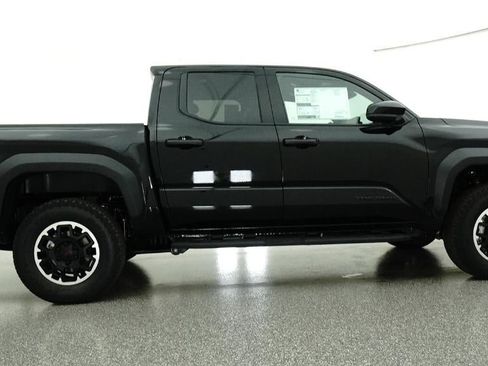 New 2026 Toyota Tacoma TRD Off-Road AWD/4WD image 27