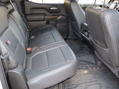 Used 2021 GMC Sierra 1500 SLT AWD/4WD image 18